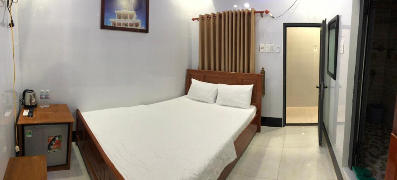 Huong Duong Hotel Dao Phu Quy Room photo